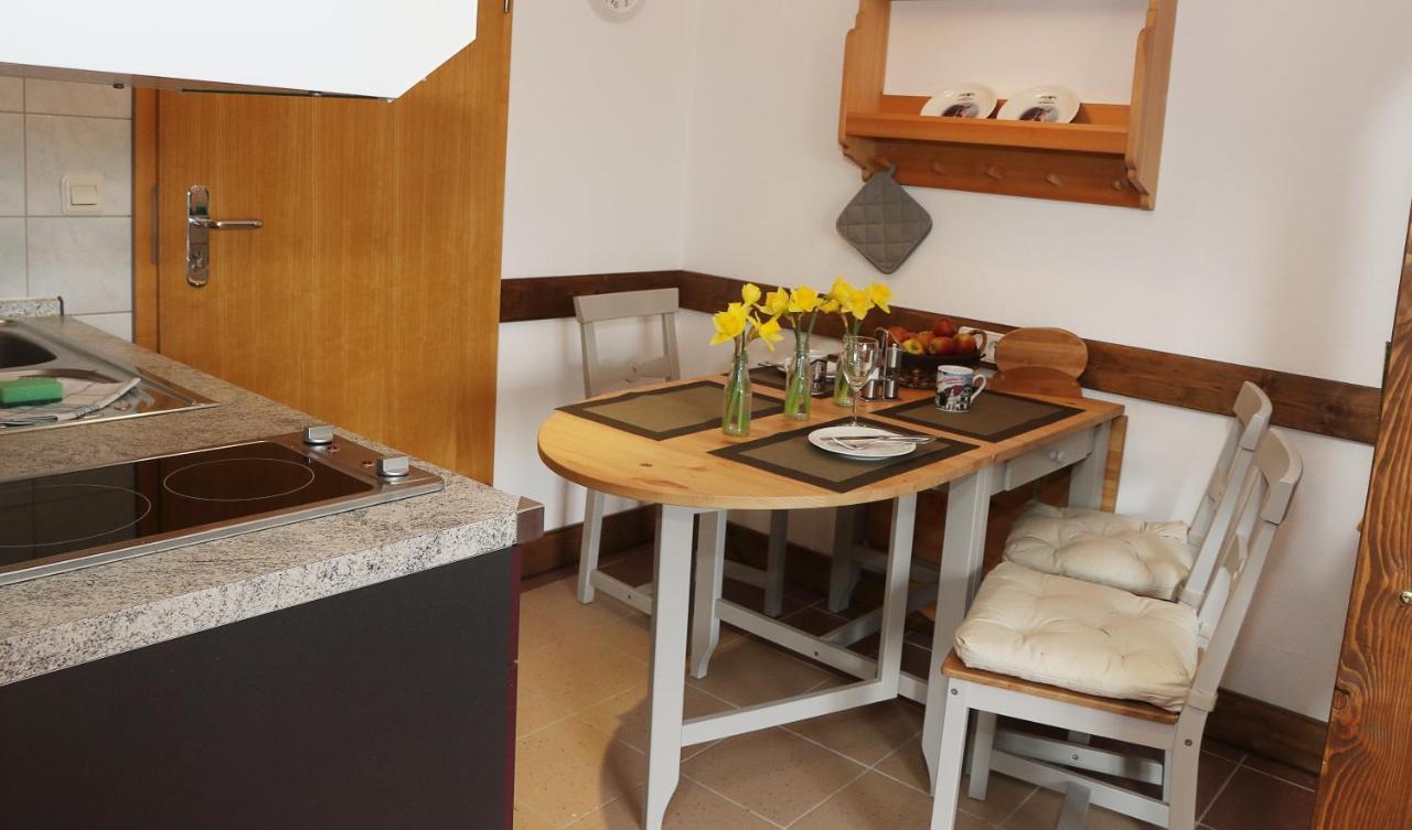 Landhotel & Reiterhof Schumann Triptis Экстерьер фото
