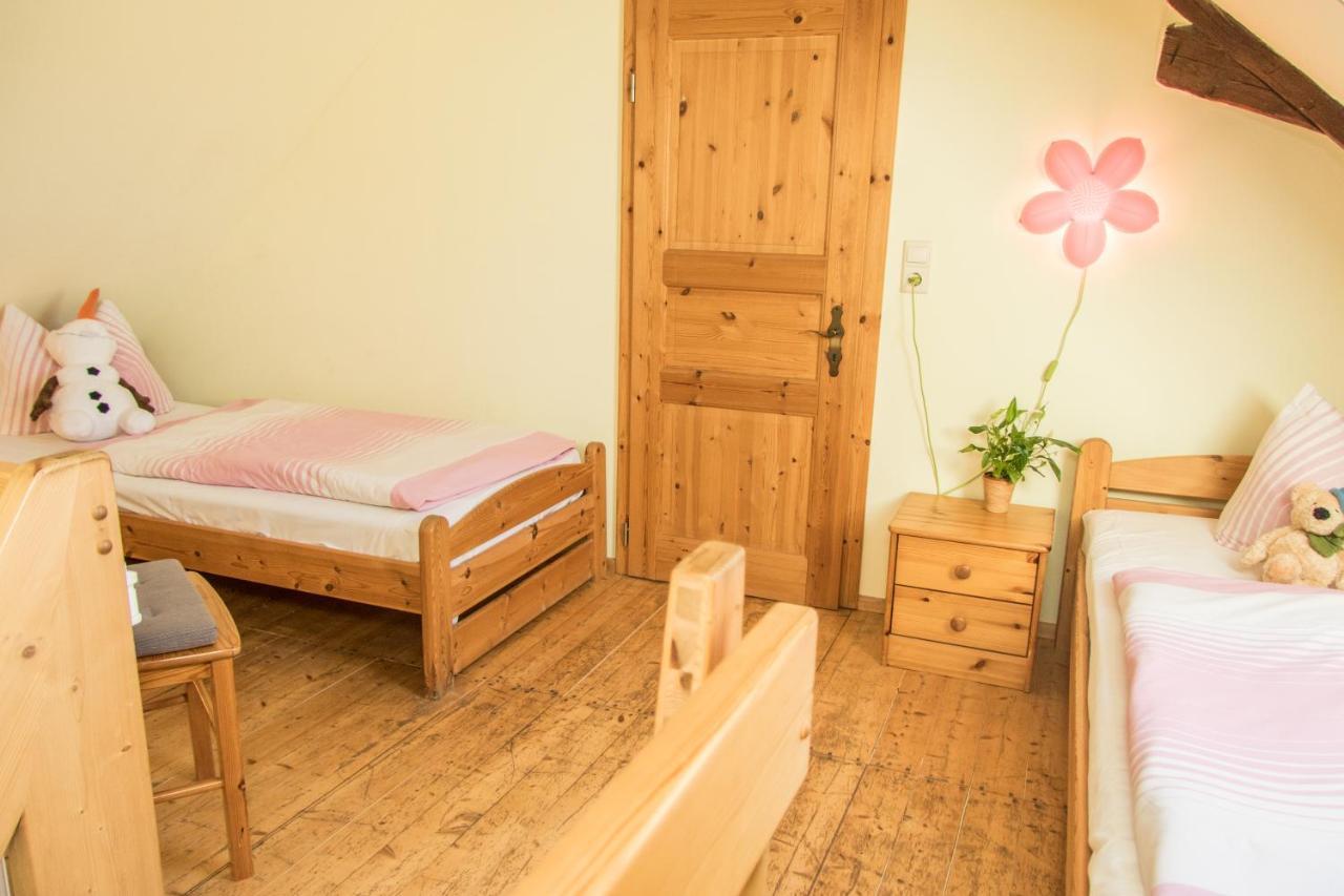 Landhotel & Reiterhof Schumann Triptis Экстерьер фото
