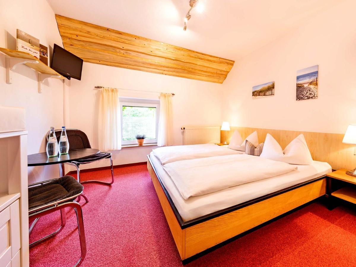 Landhotel & Reiterhof Schumann Triptis Экстерьер фото