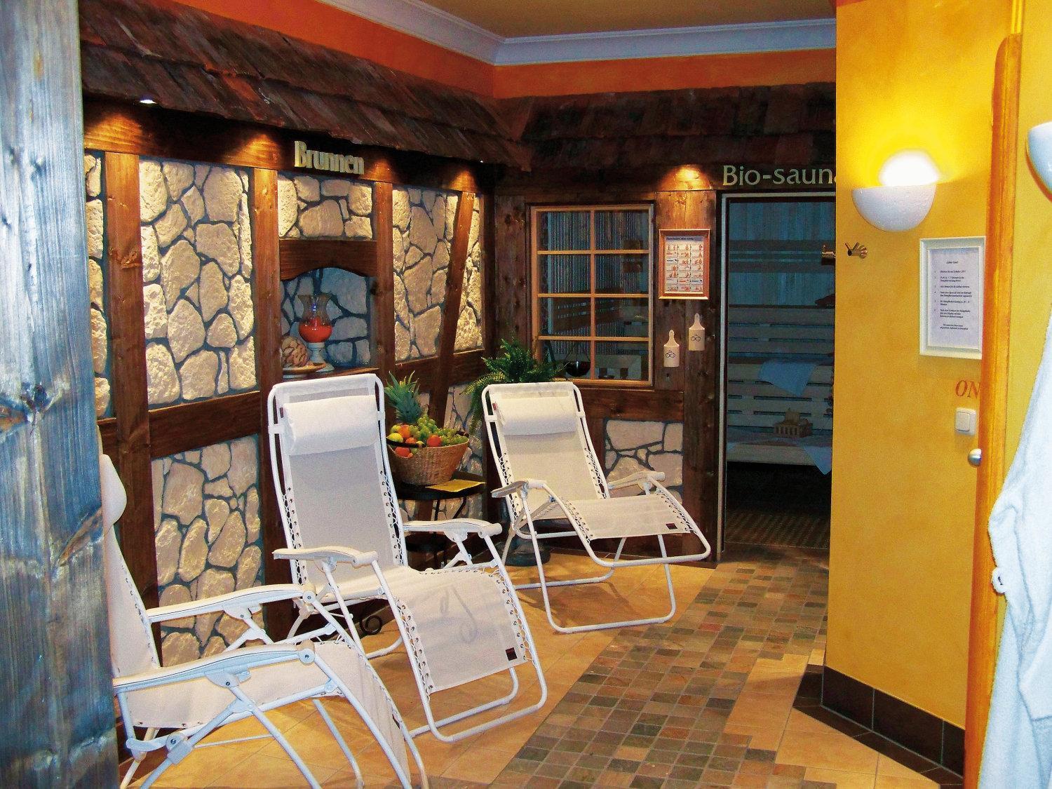 Landhotel & Reiterhof Schumann Triptis Экстерьер фото